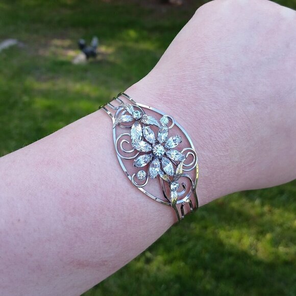 Krementz Jewelry - Vintage Krementz Rhinestone Cuff Bracelet